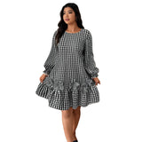 Plus Size Black Plaid Round Neck Long Sleeve Dress